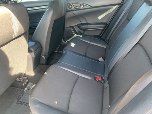 Used 2020 Honda Civic Sport image 13