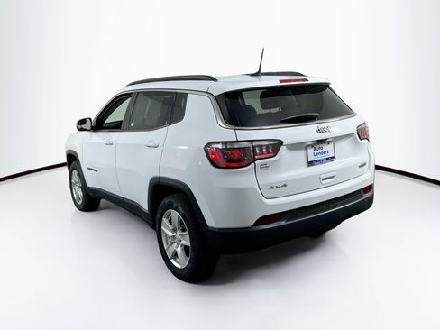 Used 2022 Jeep Compass Latitude AWD/4WD image 7