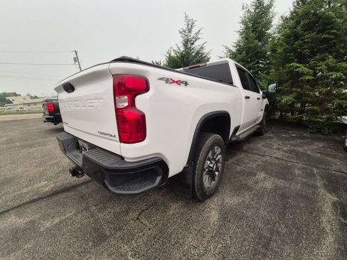 Used 2024 Chevrolet Silverado 2500 Custom w/ Custom Value Package AWD/4WD image 7