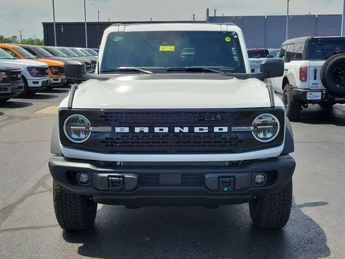 New 2026 Ford Bronco Big Bend w/ Black Diamond Package AWD/4WD image 2