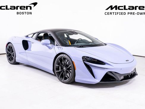 Used 2023 McLaren Artura image 7