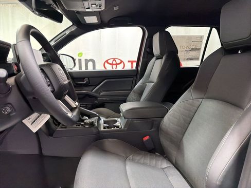 Used 2026 Toyota 4Runner 4WD image 23