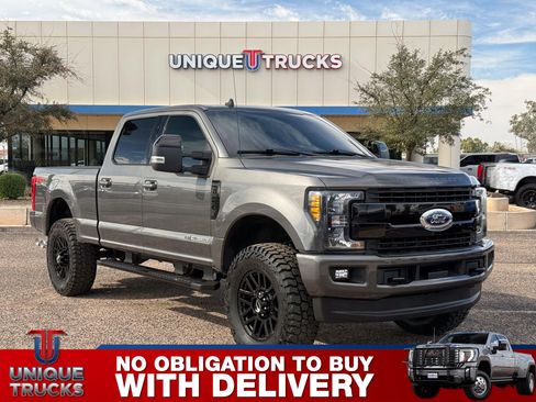 Used 2019 Ford F250 Lariat image 3