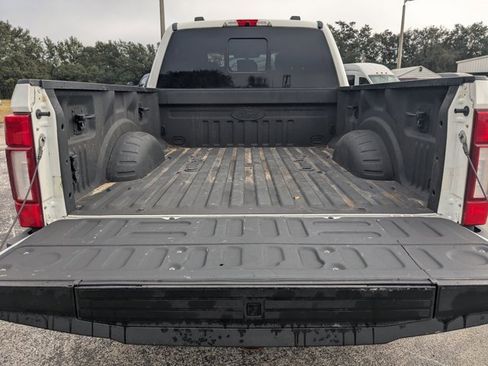 Used 2021 Ford F350 Platinum image 14
