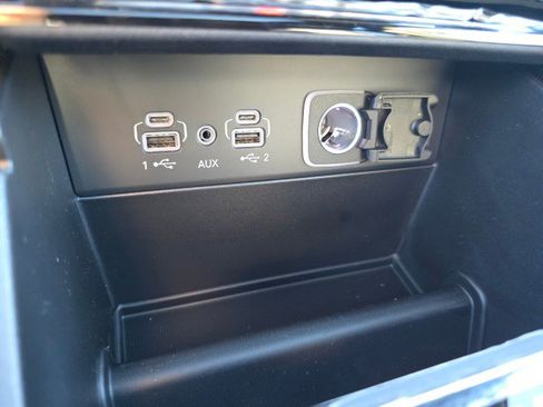 New 2025 Jeep Grand Cherokee Limited image 34