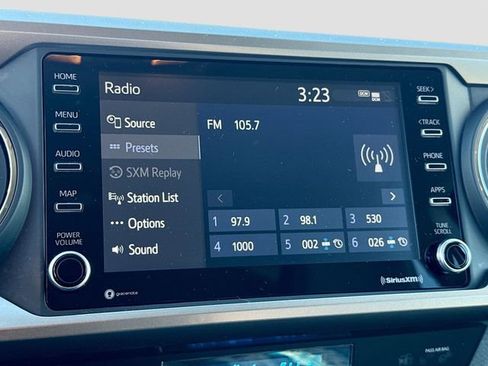 Used 2022 Toyota Tacoma SR5 w/ Technology Package image 15