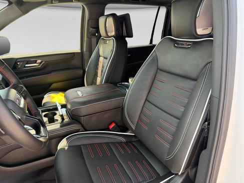 New 2026 GMC Yukon XL AT4 Ultimate AWD/4WD image 22
