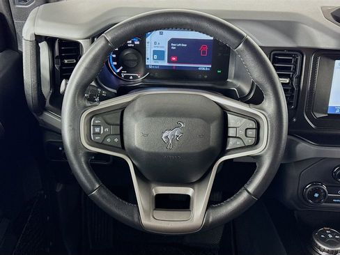 Used 2022 Ford Bronco Big Bend image 32