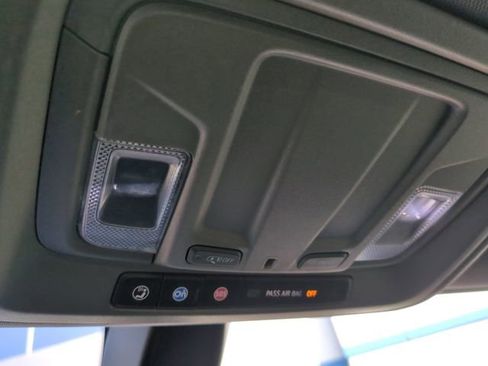 Used 2019 Chevrolet Silverado 1500 Custom Trail Boss w/ Custom Convenience Package image 23