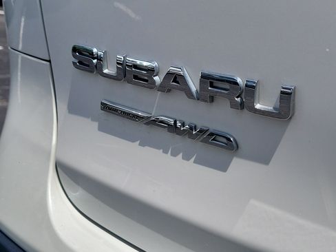 Used 2024 Subaru Ascent Limited w/ Technology Package AWD/4WD image 7