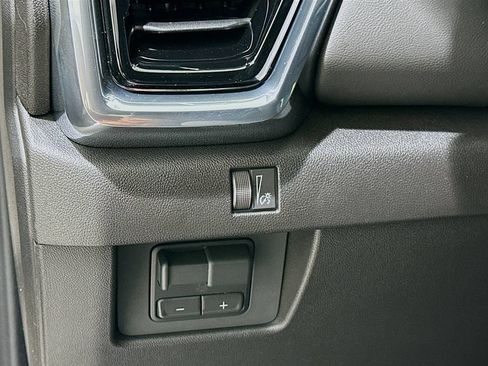 New 2026 GMC Canyon Elevation w/ Convenience Package RWD image 13