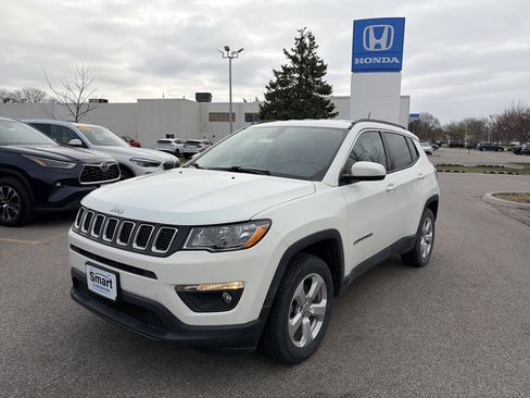 Used 2018 Jeep Compass Latitude w/ Popular Equipment Group image 1