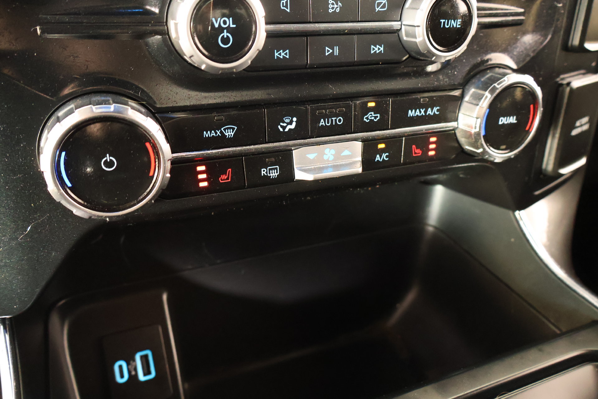 Used 2023 Ford F150 XLT w/ Equipment Group 302A High AWD/4WD image 8
