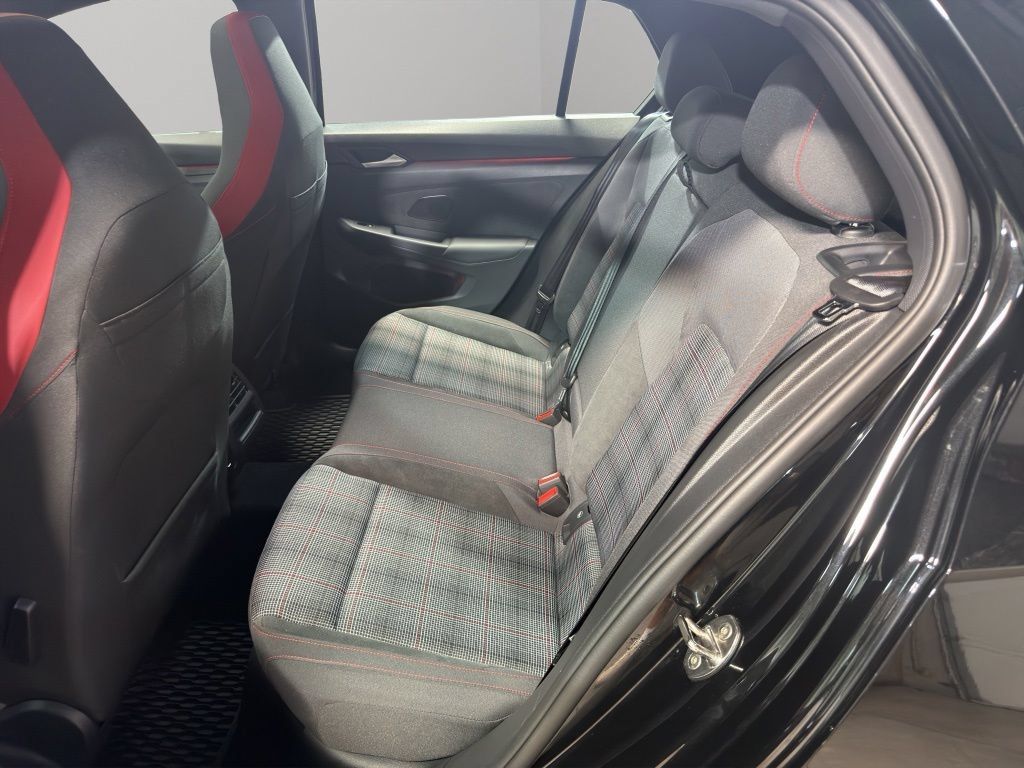 Used 2024 Volkswagen GTI SE FWD image 17