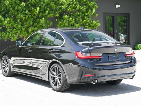 Used 2019 BMW 330i Sedan RWD image 4