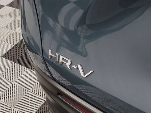 Certified 2025 Honda HR-V LX image 8
