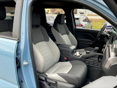 Used 2026 Toyota Tacoma TRD Sport image 8