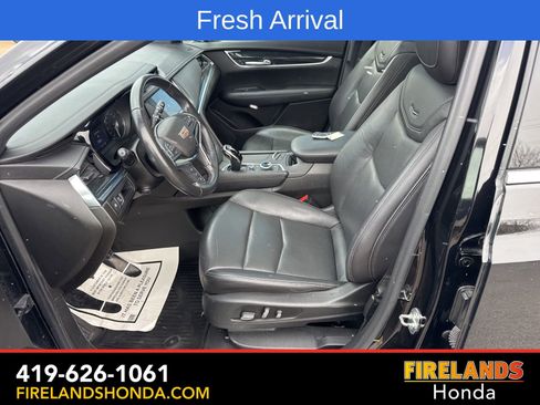 Used 2020 Cadillac XT5 Premium Luxury image 14