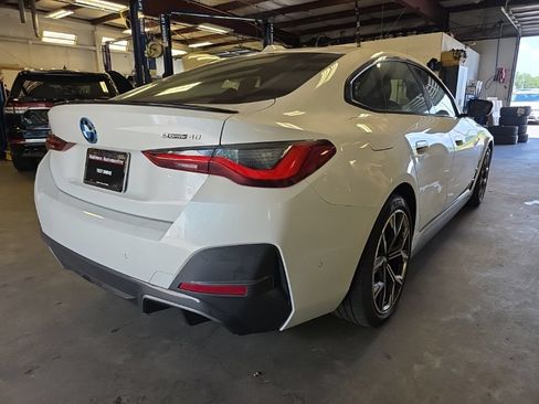 Used 2023 BMW i4 eDrive40 w/ M Sport Package RWD image 3