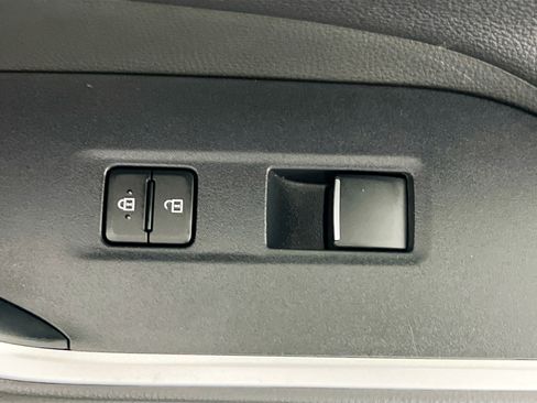 Used 2020 Toyota RAV4 Limited w/ Limited Grade Weather Package FWD image 32