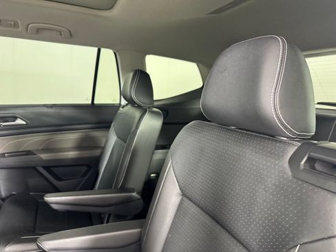 Used 2023 Volkswagen Atlas SE w/ Panoramic Sunroof Package FWD image 26