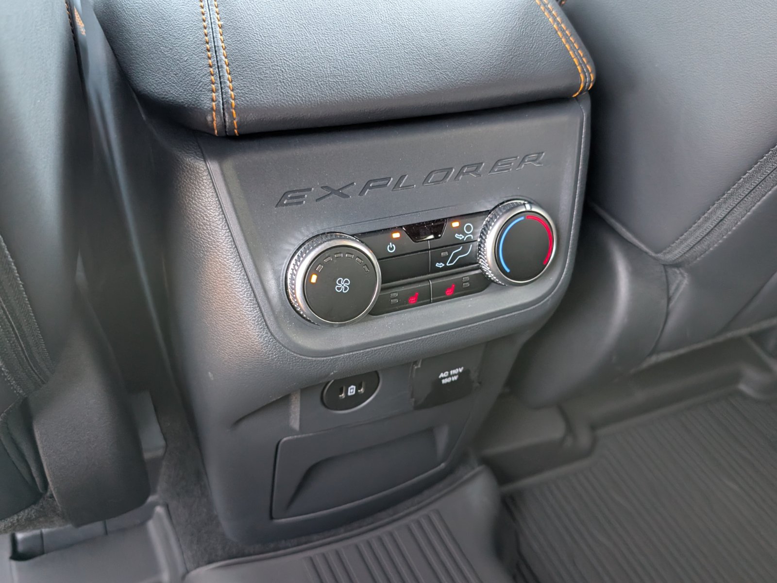 Used 2026 Ford Explorer Tremor w/ Tremor Convenience Package AWD/4WD image 14