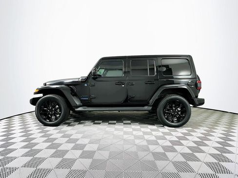 Used 2021 Jeep Wrangler Unlimited Sahara image 18