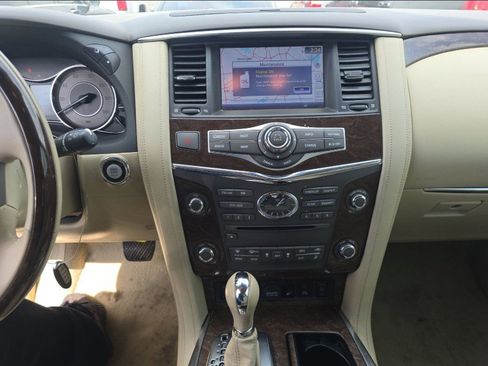 Used 2016 INFINITI QX80 2WD w/ Driver's Assistance Package image 15