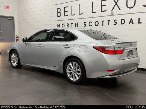 Used 2014 Lexus ES 300h w/ Premium Package w/Bamboo Trim image 7