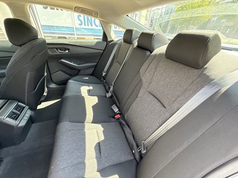 New 2025 Honda Accord SE image 30