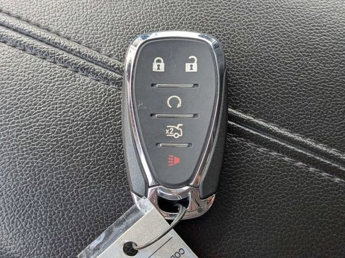 Used 2024 Chevrolet Malibu LT FWD image 31