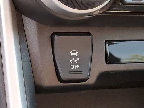 Certified 2023 Toyota RAV4 XLE FWD image 27