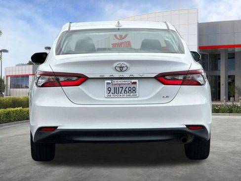 Certified 2022 Toyota Camry LE FWD image 6