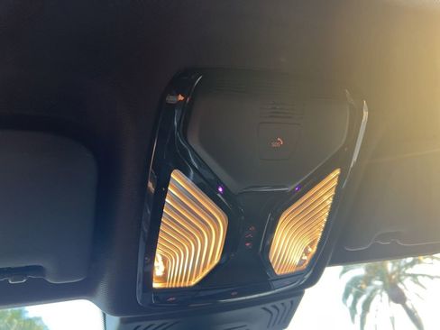 Used 2019 BMW X4 M40i w/ Premium Package image 17