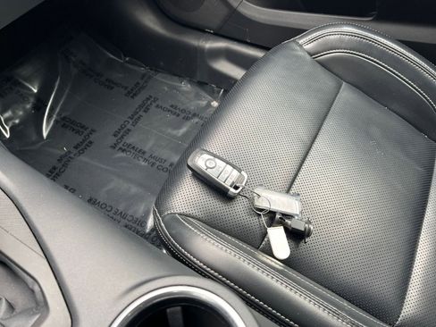 Used 2024 Ford Mustang Premium image 22