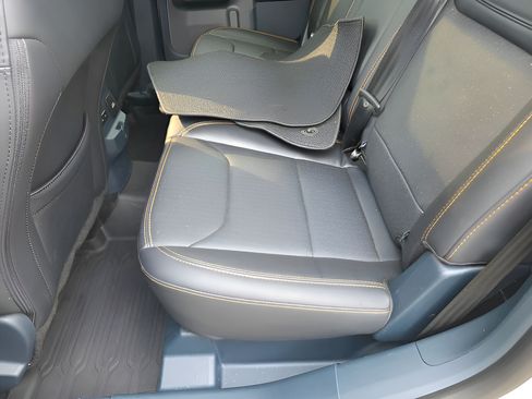 Certified 2025 Ford Maverick Tremor AWD/4WD image 26