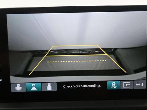 Certified 2025 Honda Pilot Touring image 16