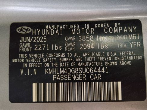 Used 2025 Hyundai Elantra Sport FWD image 33