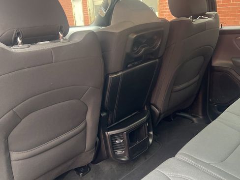 Used 2023 RAM 1500 Big Horn image 17