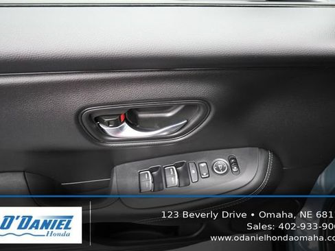 Used 2024 Honda HR-V EX-L image 24