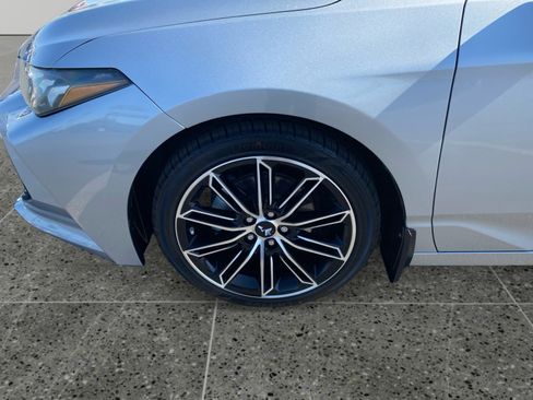 Used 2019 Toyota Avalon XSE w/ Preferred Accessory Package FWD image 14