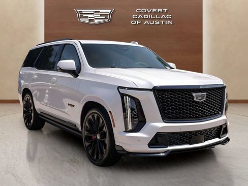 Used 2025 Cadillac Escalade V w/ LPO, ONYX Package AWD/4WD image 6