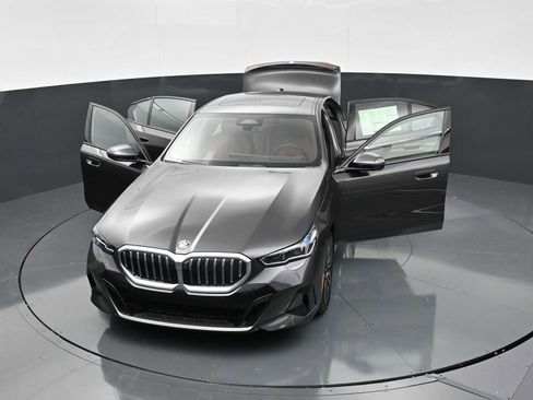 New 2026 BMW 540i xDrive AWD/4WD image 33