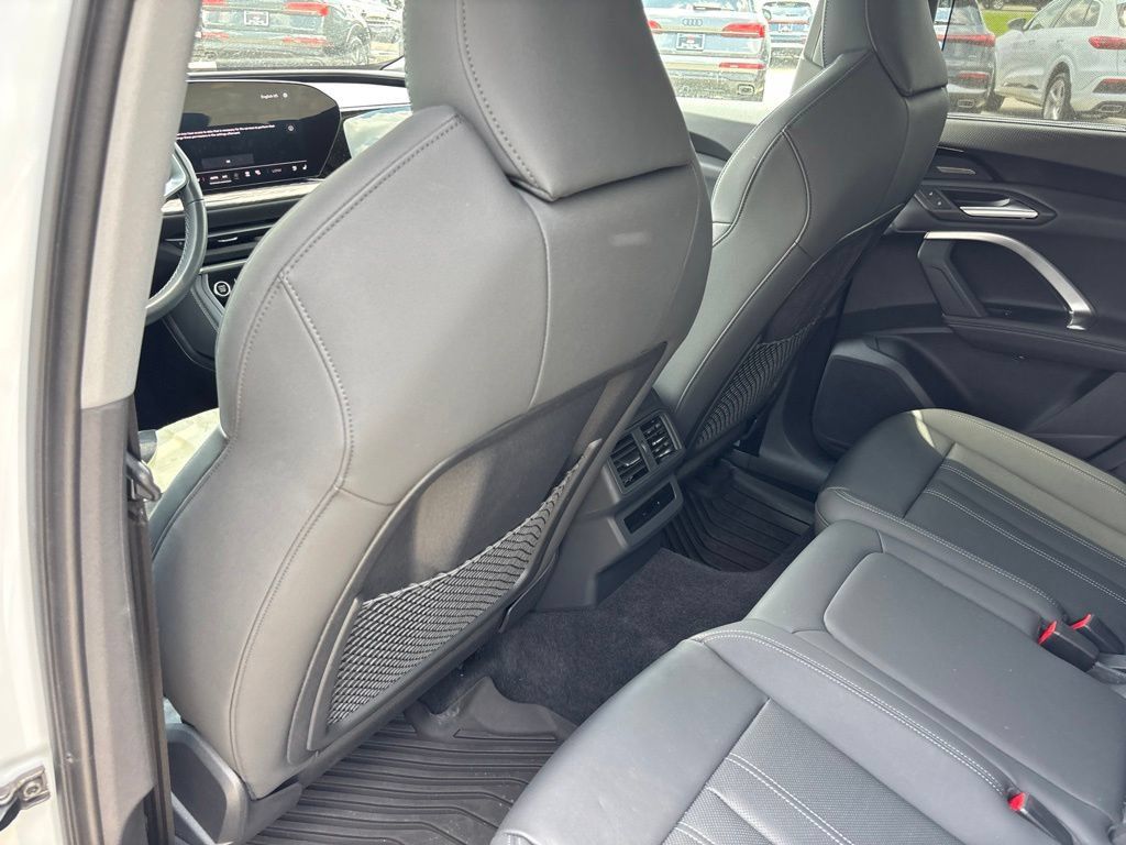 Used 2025 Audi Q5 Premium Plus w/ Premium Plus AWD/4WD image 10