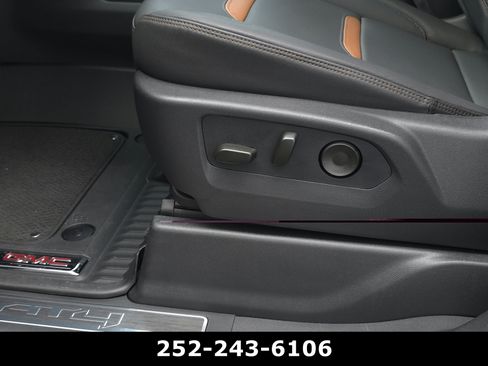 Used 2026 GMC Sierra 1500 AT4 w/ AT4 Premium Package AWD/4WD image 11
