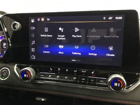 Used 2024 Chevrolet Colorado Z71 w/ Z71 Convenience Package 2 AWD/4WD image 27