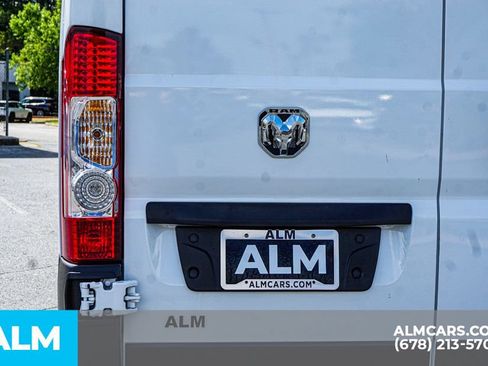 Used 2025 RAM ProMaster 2500 w/ Convenience Group FWD image 15