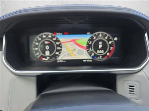 Certified 2022 Land Rover Range Rover Sport SVR image 14