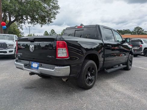 Used 2022 RAM 1500 Big Horn AWD/4WD image 4
