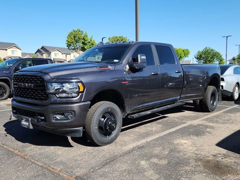 Certified 2024 RAM 3500 Big Horn w/ Night Edition AWD/4WD image 3